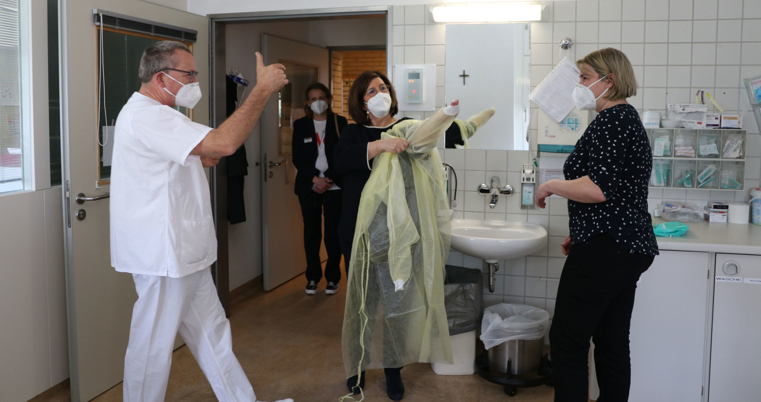 Besuch Frau Stückler Intensivstation | Sankt Gertrauden-Krankenhaus