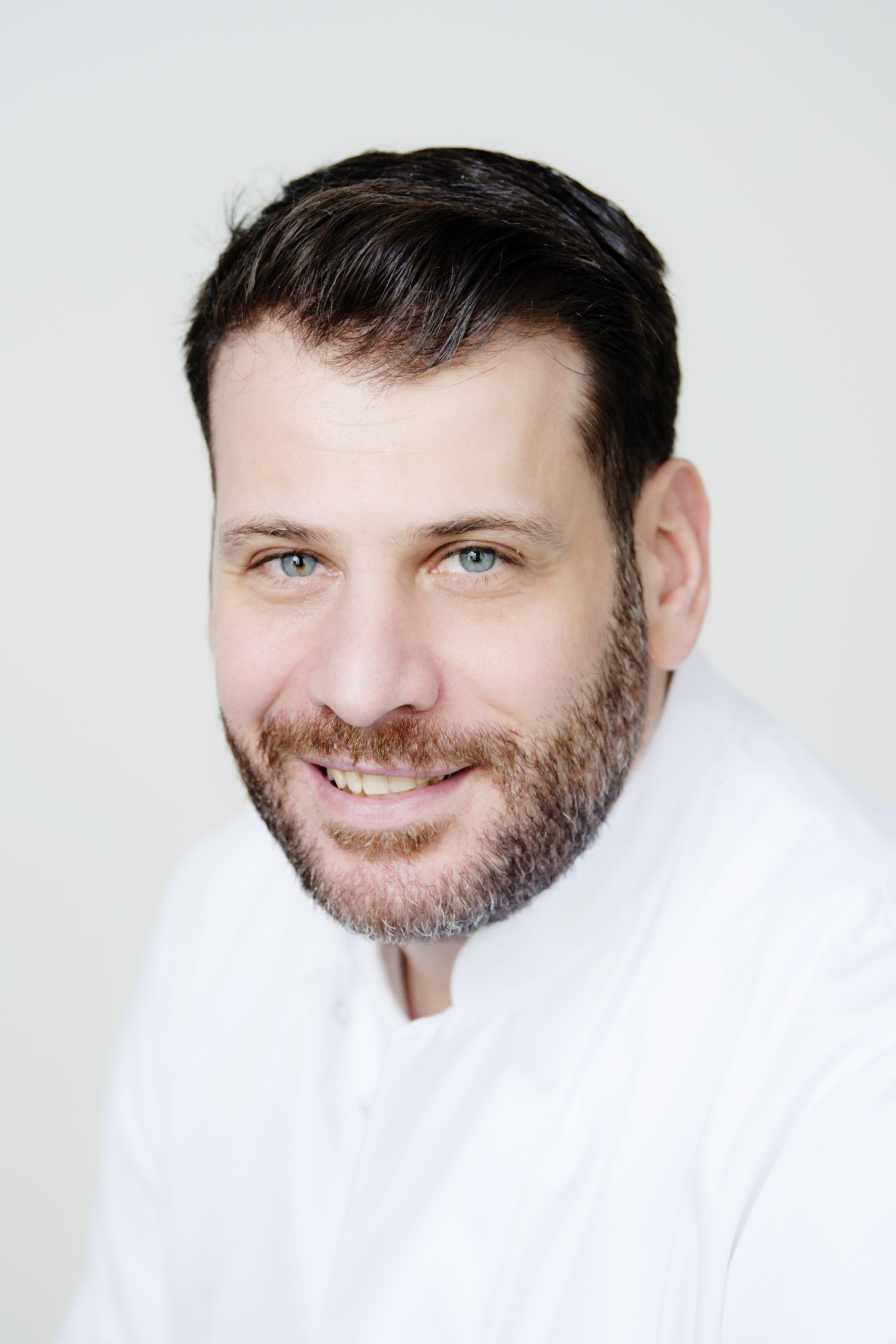 Dr. med. univ. Ioannis Passaloglou Chefarzt Gefäßchirurgie | Sankt Gertrauden-Krankenhaus Berlin